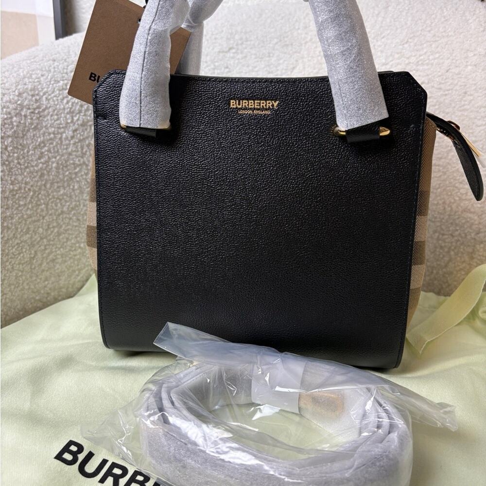 SALE ENDS 10/1 Burberry Black and Tan banwell small top handle Bag NW - Picture 2 of 11